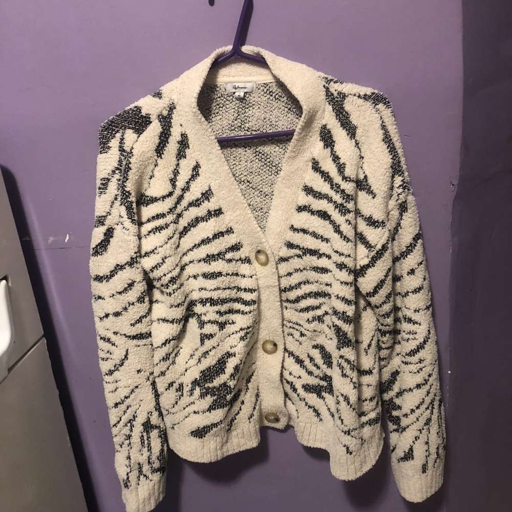 Reitmans Cream and Black Zebra Cardigan Sweater